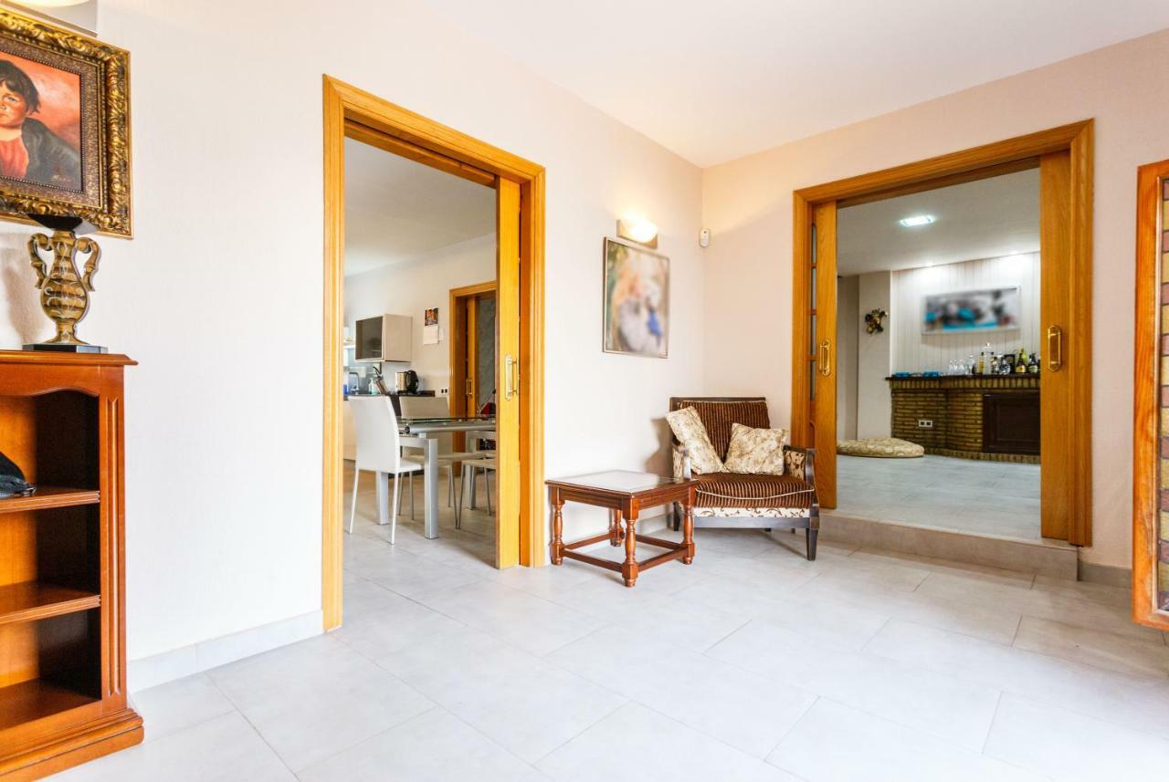 Divi Apartments Villa Reyes Mairena del Aljarafe Extérieur photo